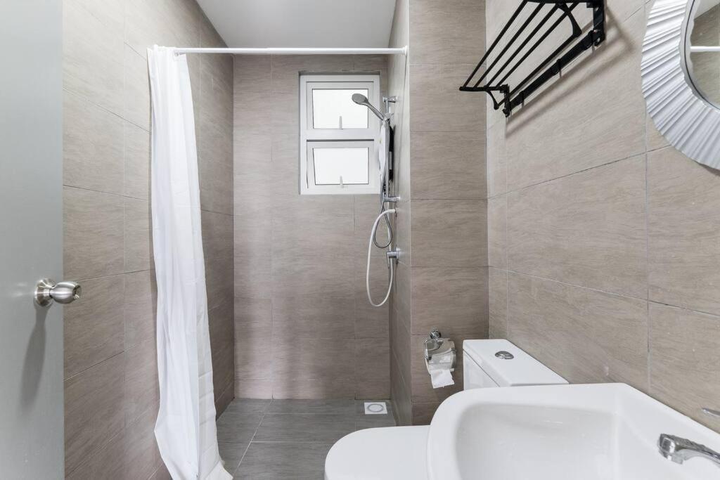 Tr Lovely 3 Bedroom Unit 6pax Next To Titiwangsa Lrt Apartment