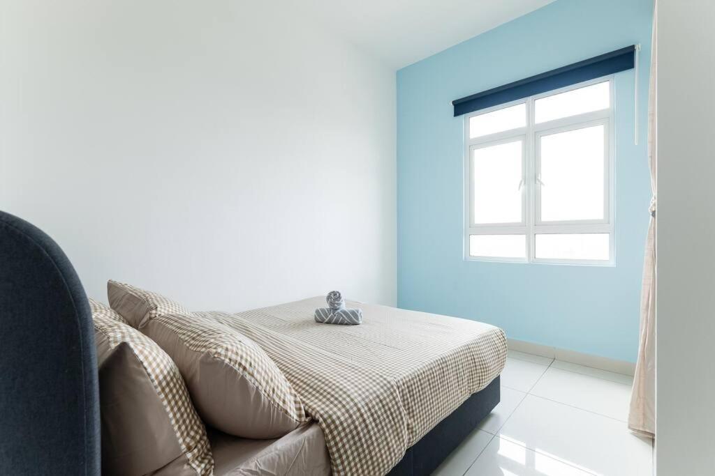 Tr Lovely 3 Bedroom Unit 6pax Next To Titiwangsa Lrt *