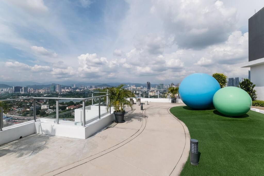 Apartment Tr Lovely 3 Bedroom Unit 6pax Next To Titiwangsa Lrt Kuala Lumpur